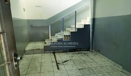 Galpão / Depósito / Armazém para alugar, 740m² no Piratininga, Osasco
