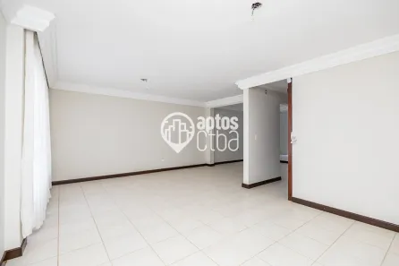 Sobrado com 3 Quartos à venda, 137m² no Boa Vista, Curitiba