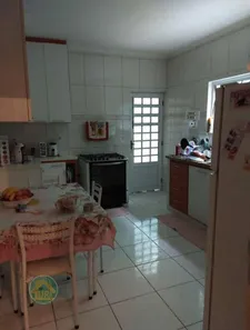 Sobrado com 2 Quartos para venda ou aluguel, 350m² no Jardim Estrela D'alva, São Paulo