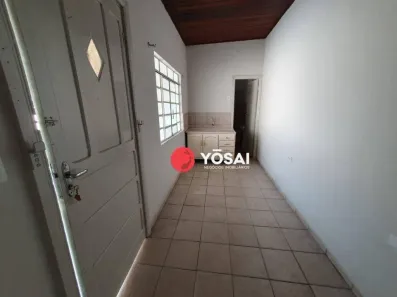 Casa com 2 Quartos para alugar, 50m² no Vila Nova, Londrina