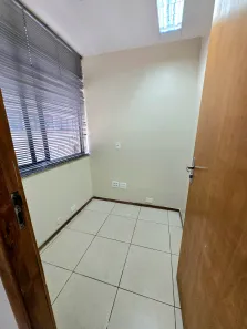 Conjunto Comercial / Sala à venda, 106m² no Asa Sul, Brasília