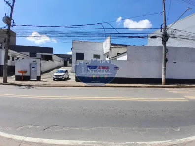 Galpão / Depósito / Armazém para alugar, 1100m² no Jardim Adriane, Itaquaquecetuba