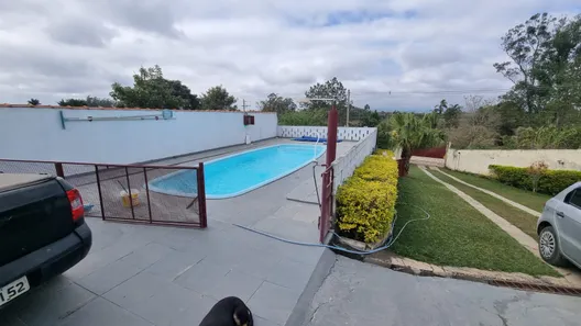 Fazenda / Sítio / Chácara com 2 Quartos à venda, 2000m² no Tataúba, Caçapava