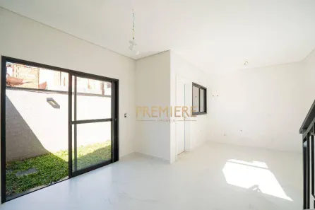 Sobrado com 3 Quartos à venda, 138m² no Mercês, Curitiba