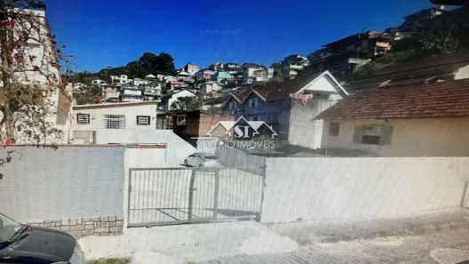 Terreno / Lote / Condomínio à venda, 220m² no Castelanea, Petrópolis