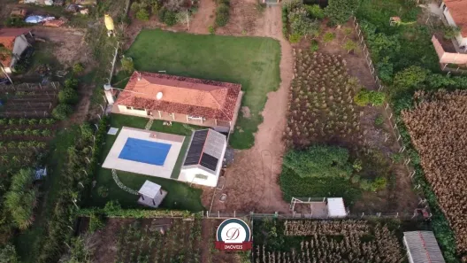 Fazenda / Sítio / Chácara com 3 Quartos à venda, 21767m² no , Sarapuí