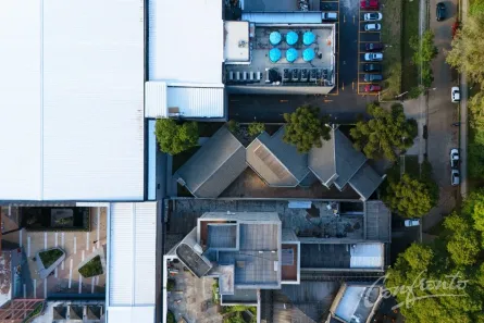 Casa Comercial para alugar, 600m² no Hugo Lange, Curitiba