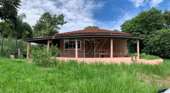 Fazenda / Sítio / Chácara com 5 Quartos à venda, 120m² no Machados, Araraquara