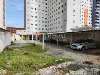Terreno / Lote / Condomínio para alugar, 560m² no Cristo Rei, Curitiba