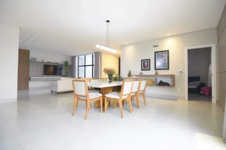 Casa de Condomínio com 4 Quartos à venda, 235m² no Nova Colina, Brasília