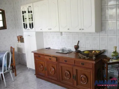 Fazenda / Sítio / Chácara com 3 Quartos à venda, 190m² no , Igaratá