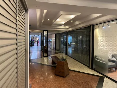 Loja / Salão / Ponto Comercial à venda, 120m² no Várzea, Teresópolis