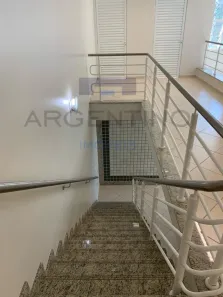 Prédio Inteiro para alugar, 260m² no Centro, Mogi das Cruzes