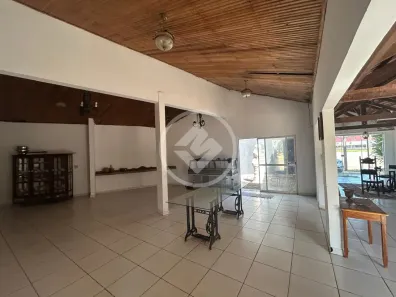 Casa com 25 Quartos para venda ou aluguel, 1600m² no Setor Residencial Garavelo I, Trindade