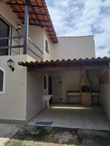 Casa com 2 Quartos para alugar, 90m² no Novo Rio das Ostras, Rio das Ostras