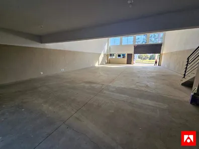 Loja / Salão / Ponto Comercial à venda, 250m² no Jardim Alphacenter, Santa Bárbara D'Oeste