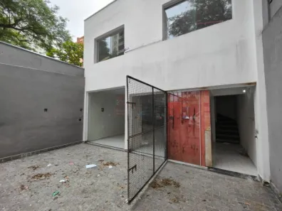 Prédio Inteiro para alugar, 200m² no Centro, Santo André