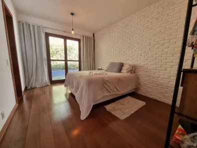 Casa de Condomínio com 5 Quartos para venda ou aluguel, 258m² no Parque do Imbui, Teresópolis