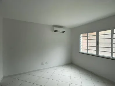 Loja / Salão / Ponto Comercial para alugar, 24m² no Centro, Itaguaí