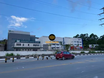 Galpão / Depósito / Armazém com 5 Quartos para alugar, 1185m² no , Vargem Grande Paulista