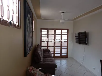 Casa com 2 Quartos à venda, 163m² no Parque dos Jequitibás, Santa Gertrudes