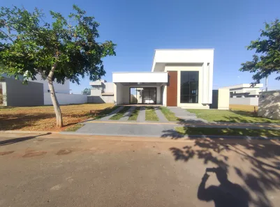 Casa de Condomínio com 3 Quartos à venda, 151m² no Terras Alpha Residencial 1, Senador Canedo