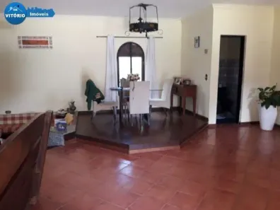 Casa de Condomínio com 5 Quartos para alugar, 200m² no Saboó, São Roque