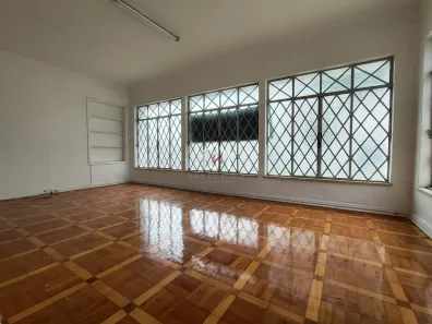 Casa Comercial à venda, 420m² no Centro, Pindamonhangaba