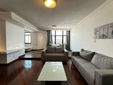 Apartamento com 3 Quartos para alugar, 212m² no São José, Aracaju