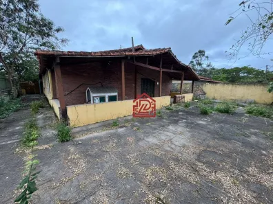 Casa com 3 Quartos para venda ou aluguel, 135m² no Jardim Mariléa, Rio das Ostras