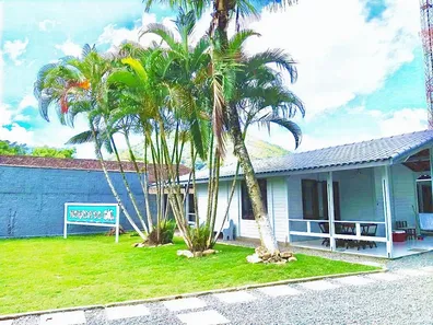 Hotel / Motel / Pousada com 8 Quartos à venda, 520m² no Camburi, São Sebastião