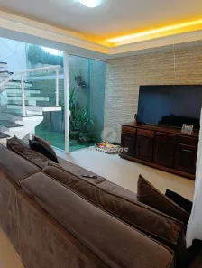 Sobrado com 3 Quartos para alugar, 160m² no Vila Nossa Senhora das Vitórias, Mauá
