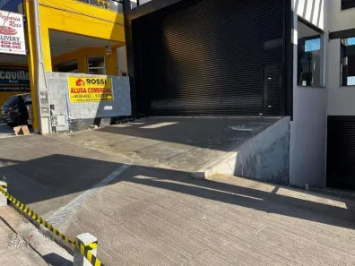 Loja / Salão / Ponto Comercial para alugar, 317m² no Jardim Galetto, Itatiba