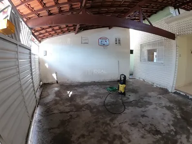 Loja / Salão / Ponto Comercial com 3 Quartos à venda, 380m² no Parque Califórnia, Campos dos Goytacazes