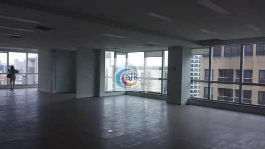 Conjunto Comercial / Sala para alugar, 212m² no Vila Olímpia, São Paulo