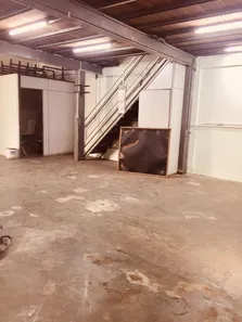 Galpão / Depósito / Armazém com 1 Quarto à venda, 365m² no Betim Industrial, Betim