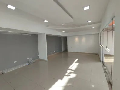 Casa Comercial com 3 Quartos para alugar, 114m² no Jardim Santista, Mogi das Cruzes