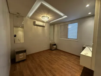 Apartamento com 3 Quartos para alugar, 155m² no Vila Edmundo, Taubaté