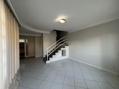 Casa de Condomínio com 3 Quartos à venda, 136m² no Santa Mônica, Feira de Santana