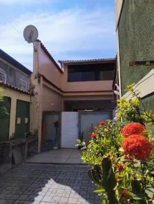 Casa de Condomínio com 4 Quartos à venda, 200m² no Centro, Nilópolis