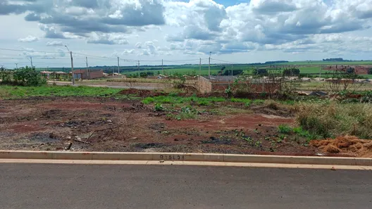 Terreno / Lote / Condomínio à venda, 160m² no , Cravinhos