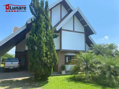 Sobrado com 4 Quartos à venda, 700m² no Centro, Igaratá