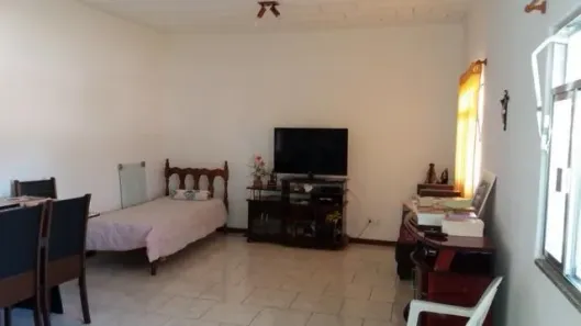 Fazenda / Sítio / Chácara com 3 Quartos à venda, 3000m² no Arrozal, Piraí