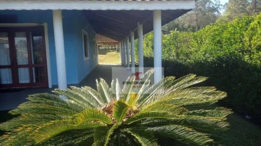 Fazenda / Sítio / Chácara com 3 Quartos à venda, 290m² no Floresta, Alambari