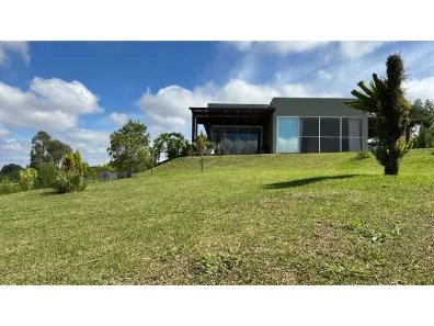 Casa de Condomínio com 3 Quartos à venda, 196m² no Loteamento Bosque Merhy, Quatro Barras