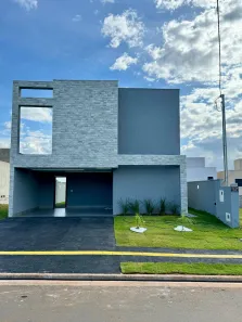 Casa com 3 Quartos à venda, 135m² no Jardins Capri, Senador Canedo