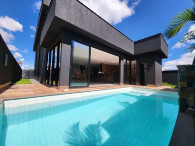 Casa de Condomínio com 4 Quartos à venda, 330m² no Fazenda Vau das Pombas, Goiânia