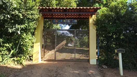 Fazenda / Sítio / Chácara com 9 Quartos à venda, 5600m² no Valparaiso II, Valparaíso de Goiás