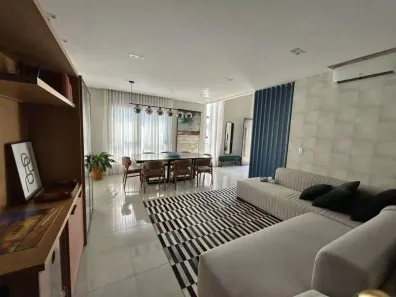 Sobrado com 4 Quartos à venda, 280m² no Setvillage Las Palmas, Pouso Alegre