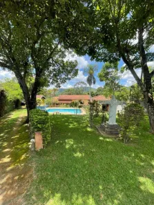 Fazenda / Sítio / Chácara com 2 Quartos à venda, 300m² no Jardim dos Pinheiros, Atibaia
